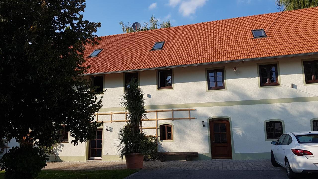 Monteurwohnungen Schmack Hausen  Dış mekan fotoğraf